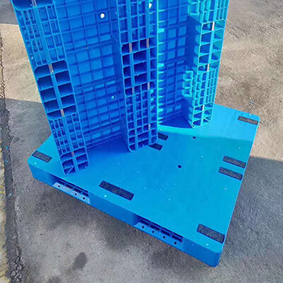 solid plastic pallet actual photo