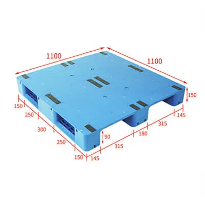 Solid top plastic pallets