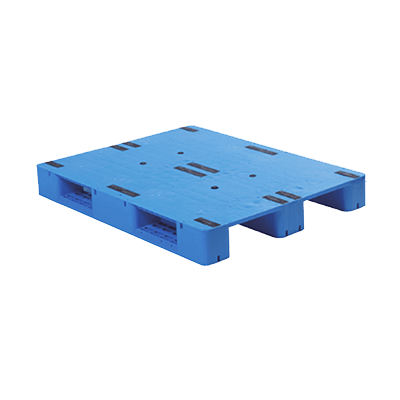 Solid top plastic pallets