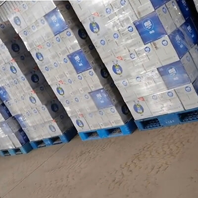 Stackable plastic pallets-for warehouse storage