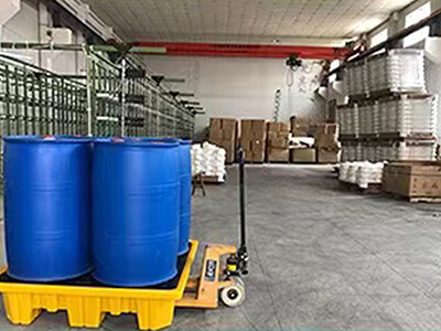 spill pallet application-warehouse for containment